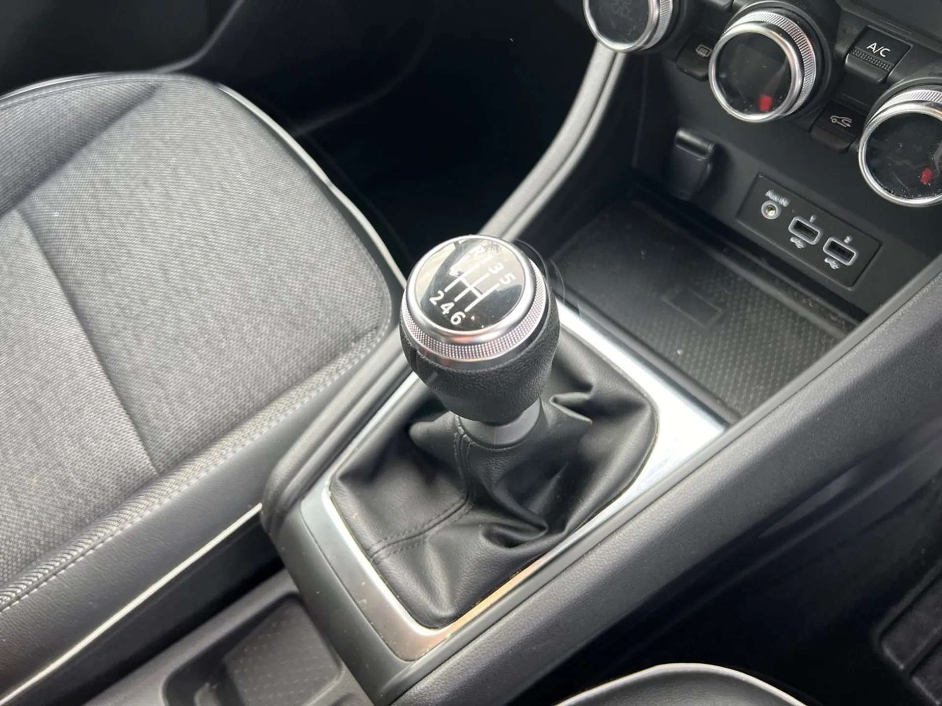 2023 RENAULT CAPTUR 2023 RENAULT CAPTUR