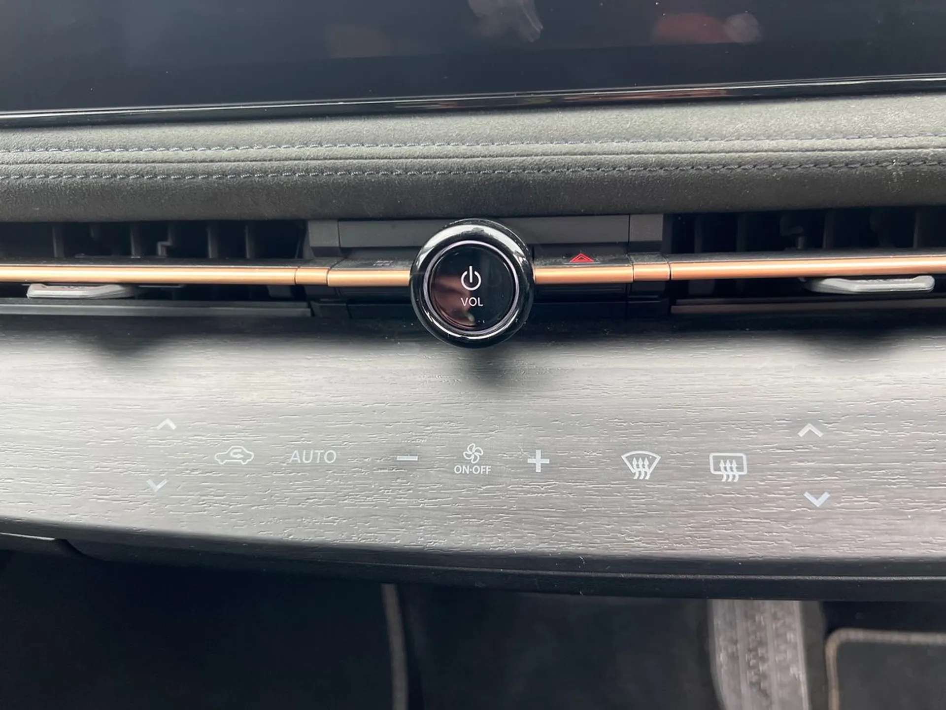 2022 NISSAN ARIYA 2022 NISSAN ARIYA