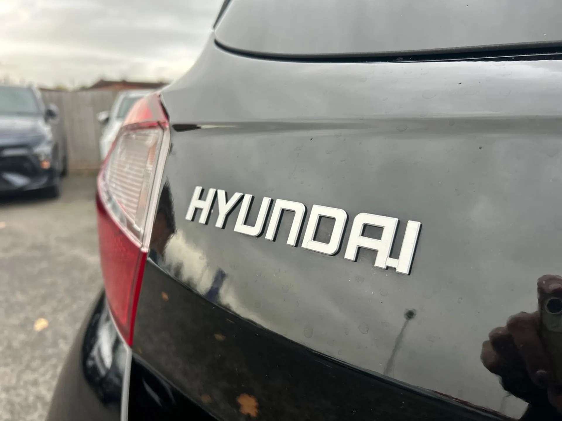 2024 HYUNDAI I10 2024 HYUNDAI I10