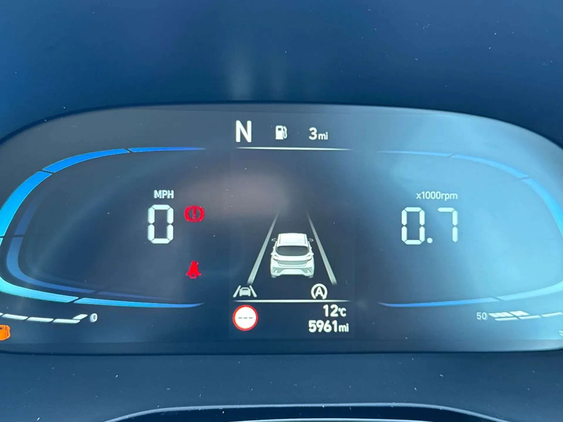 2024 HYUNDAI I10 2024 HYUNDAI I10