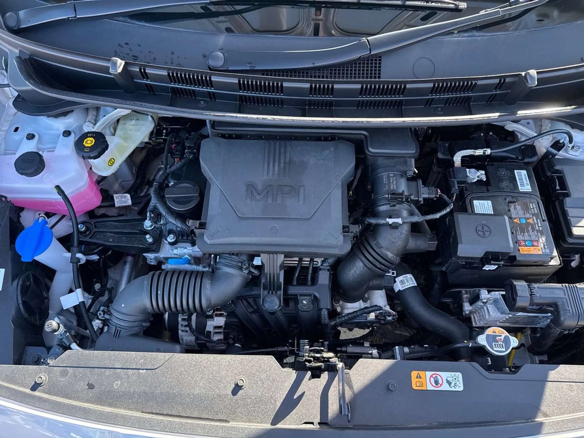 2024 HYUNDAI I10 2024 HYUNDAI I10