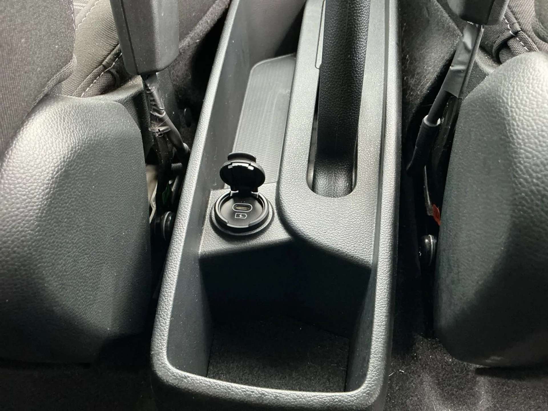 2024 HYUNDAI I10 2024 HYUNDAI I10