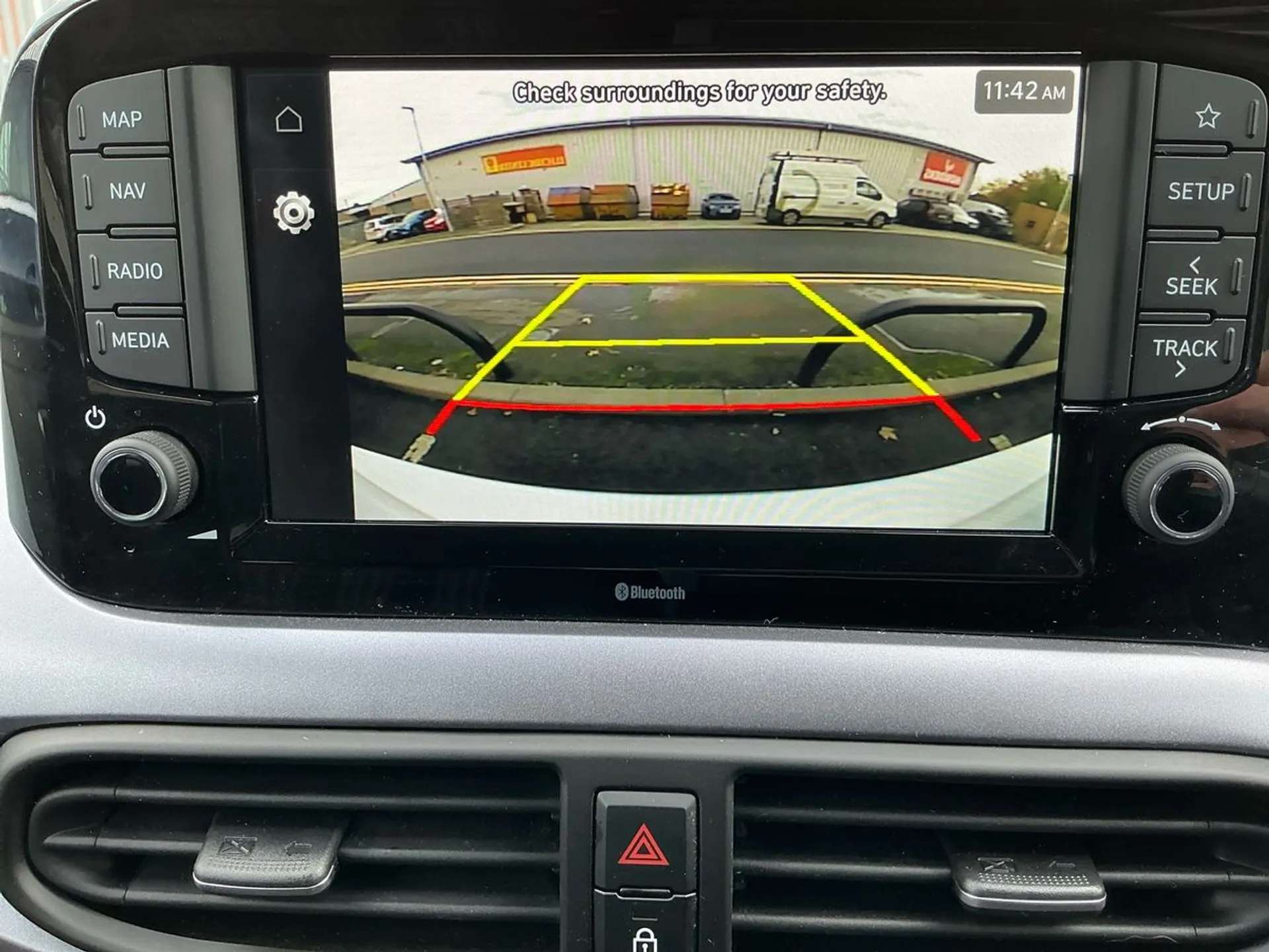 2024 HYUNDAI I10 2024 HYUNDAI I10