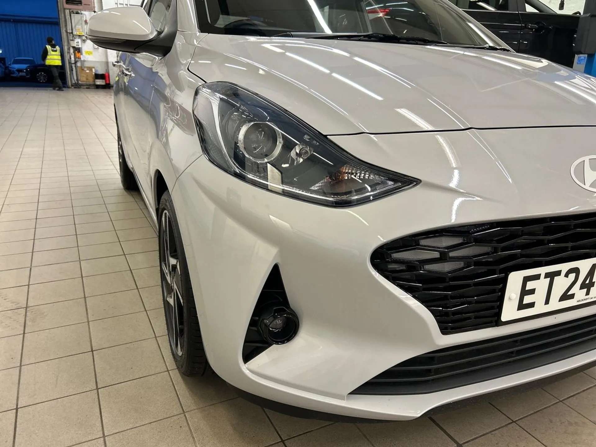 2024 HYUNDAI I10 2024 HYUNDAI I10