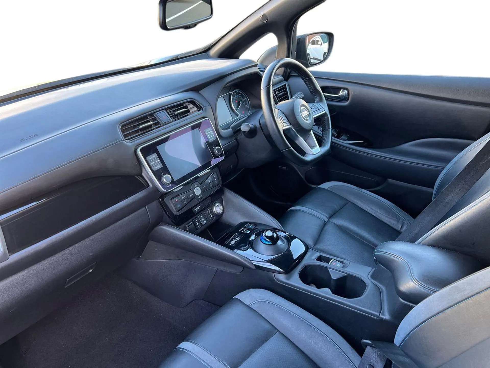 2022 NISSAN LEAF 2022 NISSAN LEAF