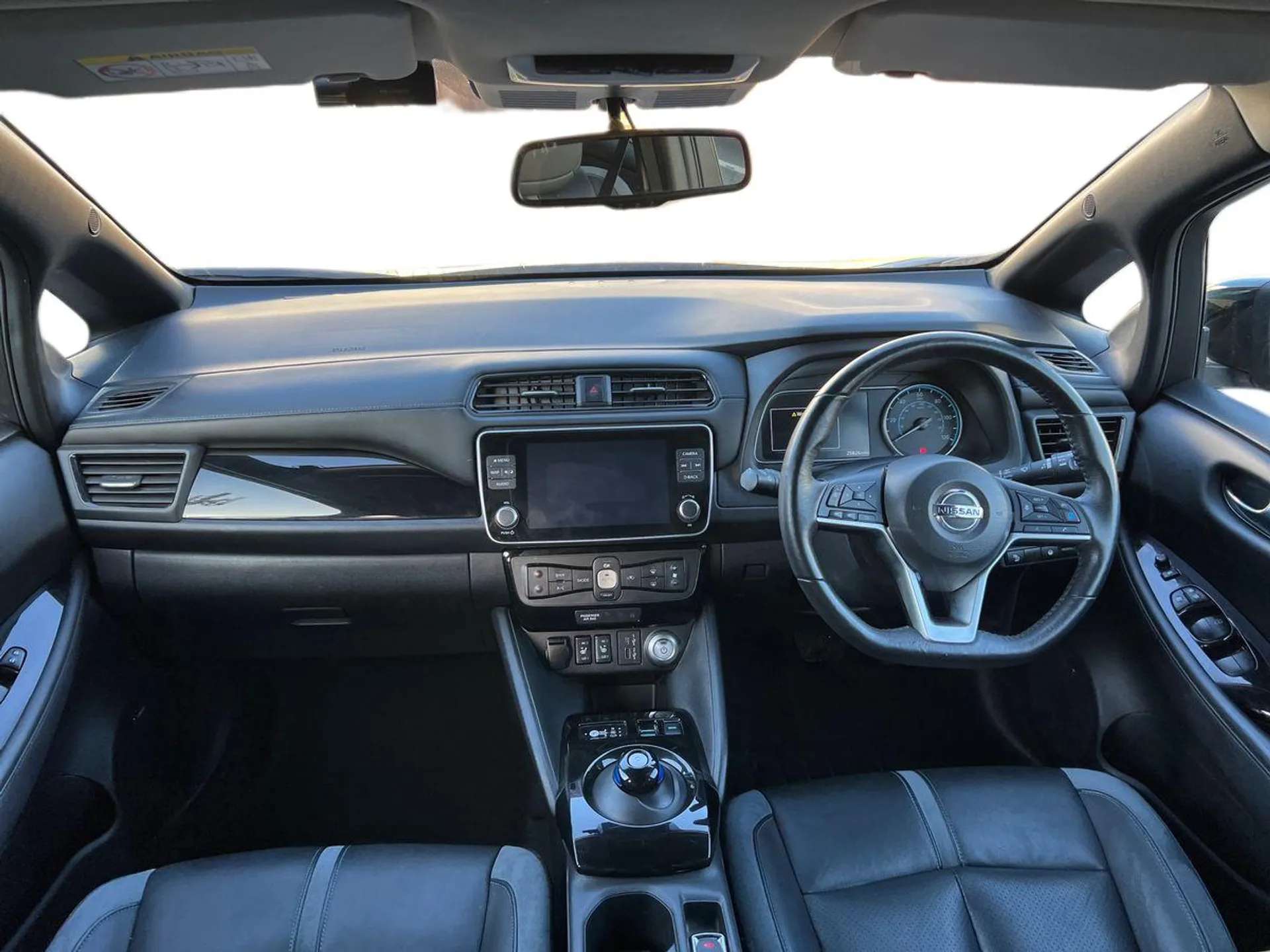 2022 NISSAN LEAF 2022 NISSAN LEAF