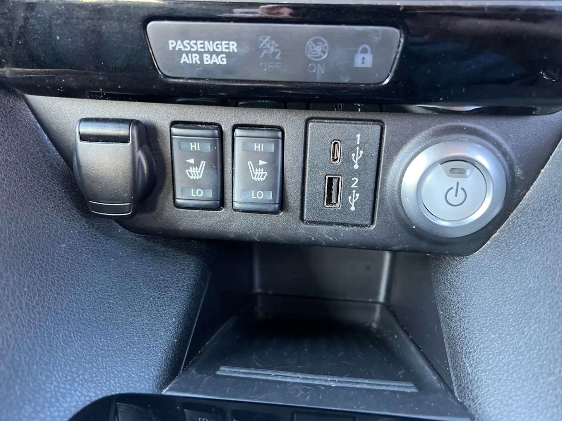 2022 NISSAN LEAF 2022 NISSAN LEAF