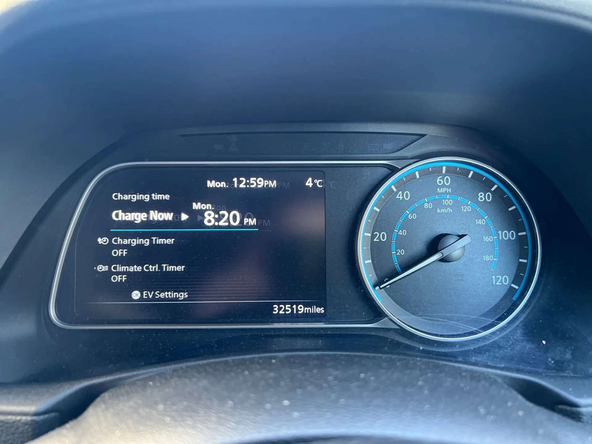 2022 NISSAN LEAF 2022 NISSAN LEAF