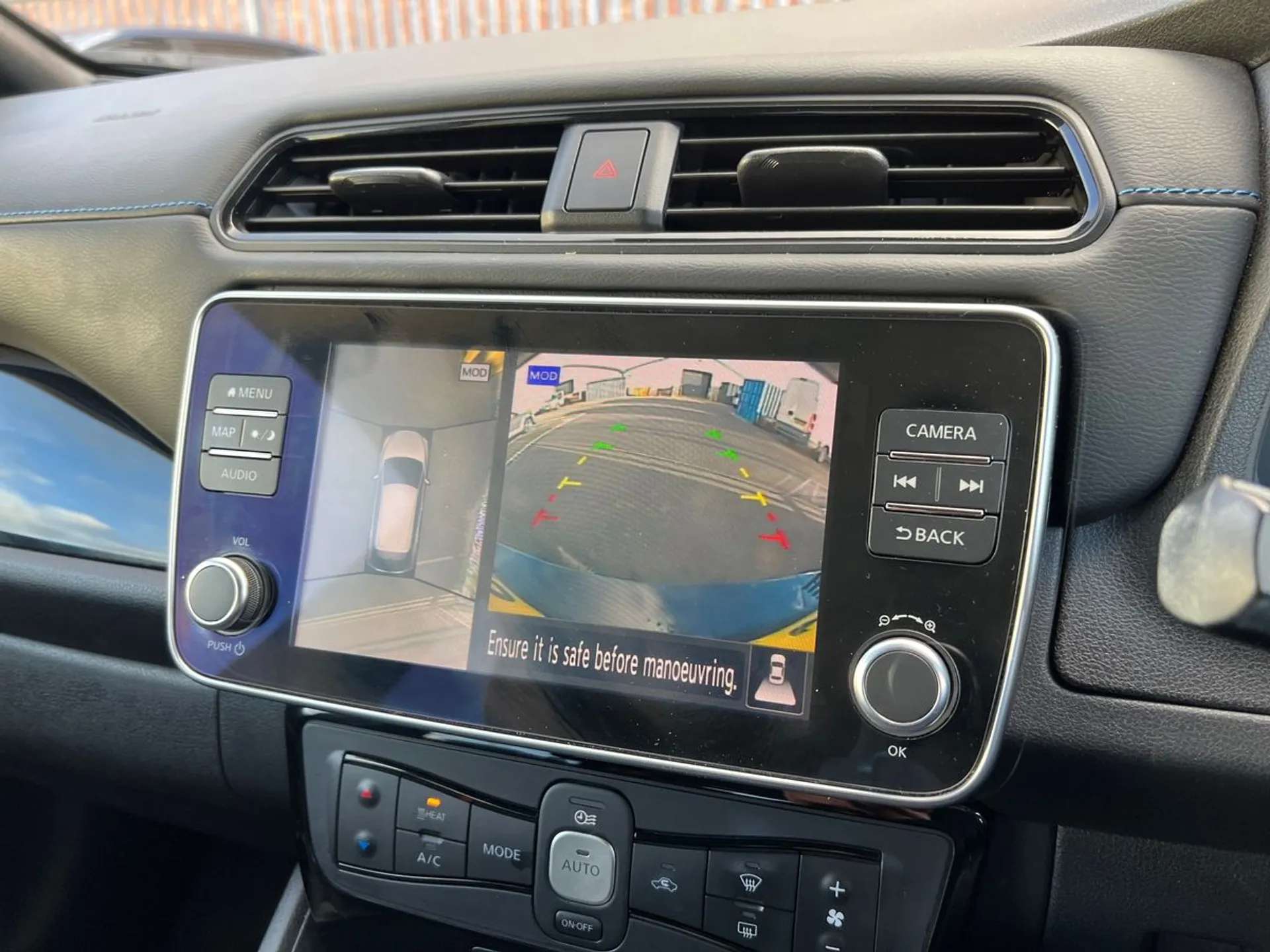 2022 NISSAN LEAF 2022 NISSAN LEAF