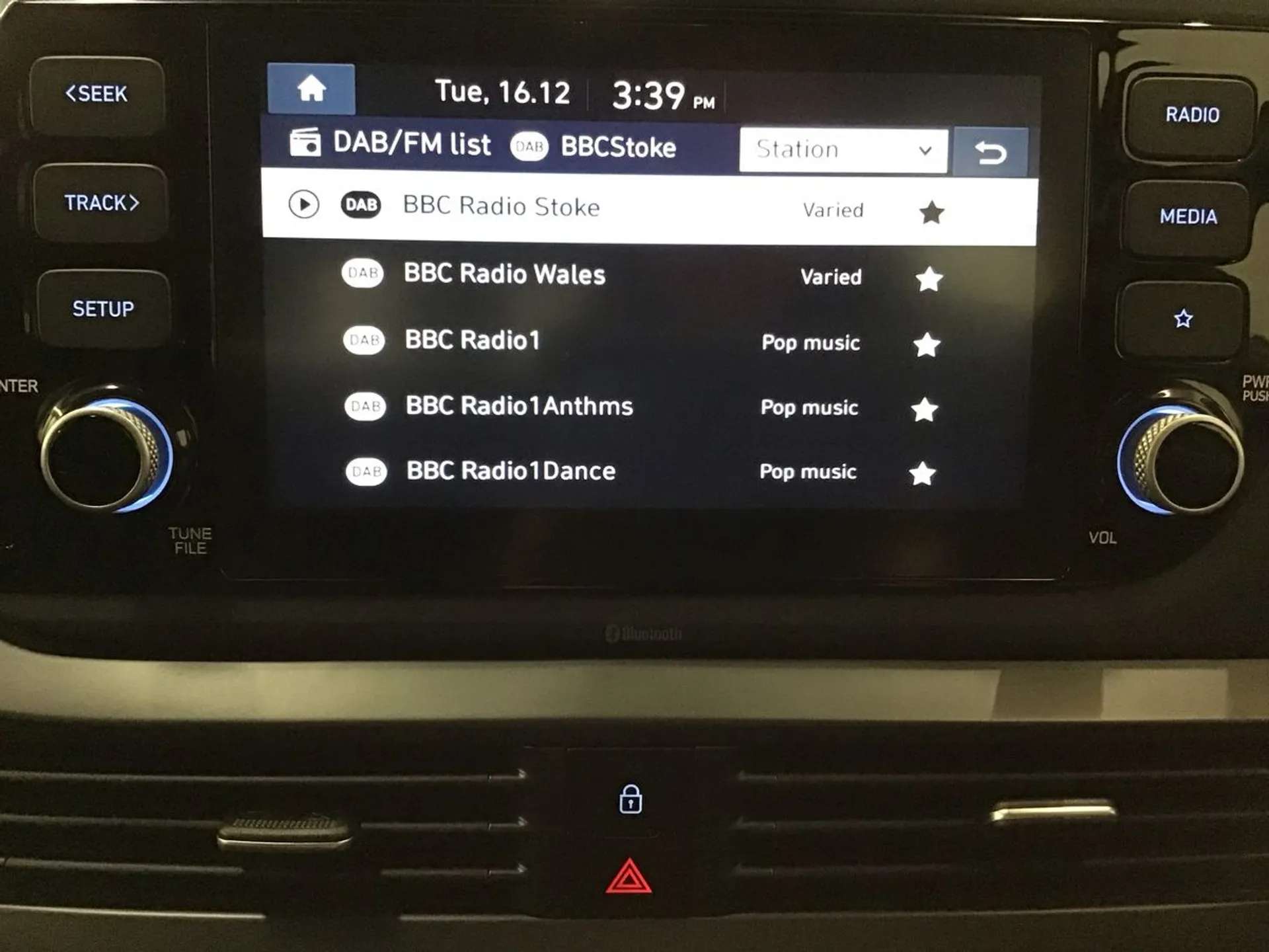 2021 HYUNDAI I20 2021 HYUNDAI I20