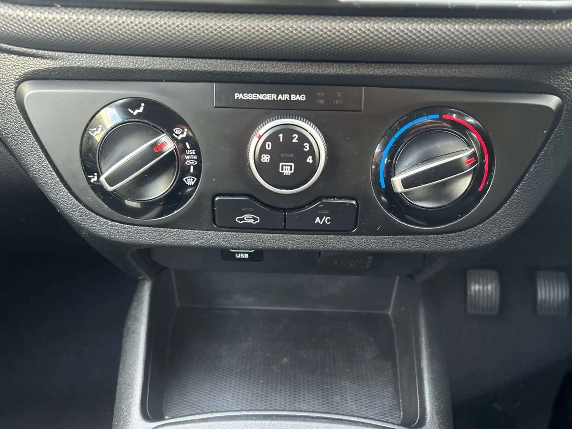 2022 HYUNDAI I10 2022 HYUNDAI I10