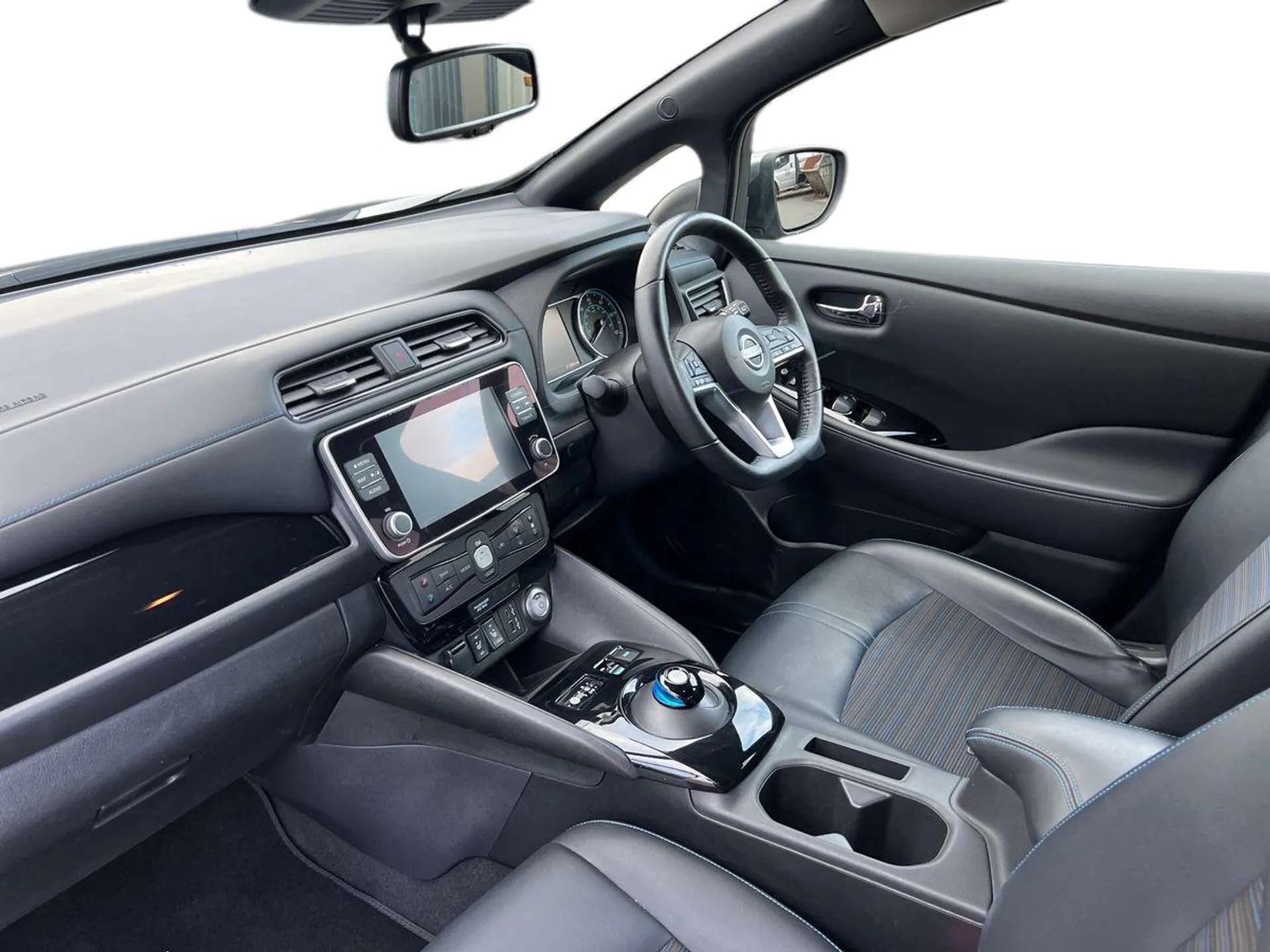 2022 NISSAN LEAF 2022 NISSAN LEAF