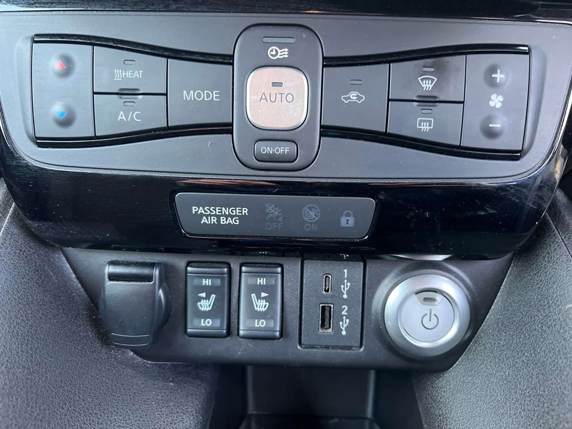 2022 NISSAN LEAF 2022 NISSAN LEAF