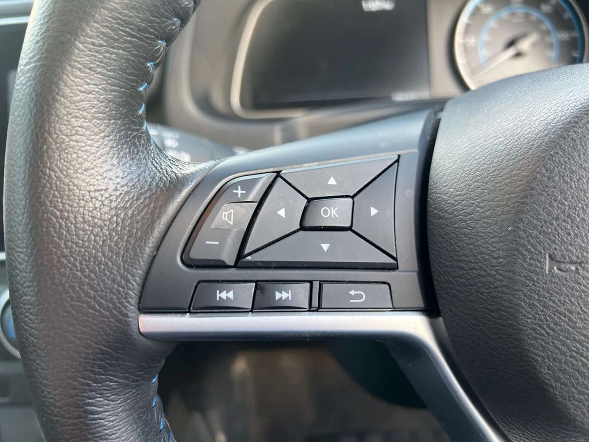 2022 NISSAN LEAF 2022 NISSAN LEAF