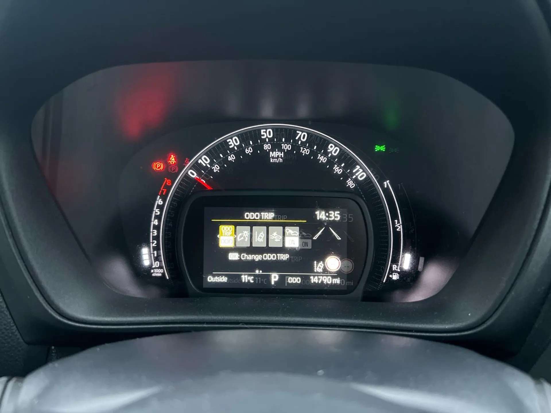 2023 TOYOTA AYGO X 2023 TOYOTA AYGO X