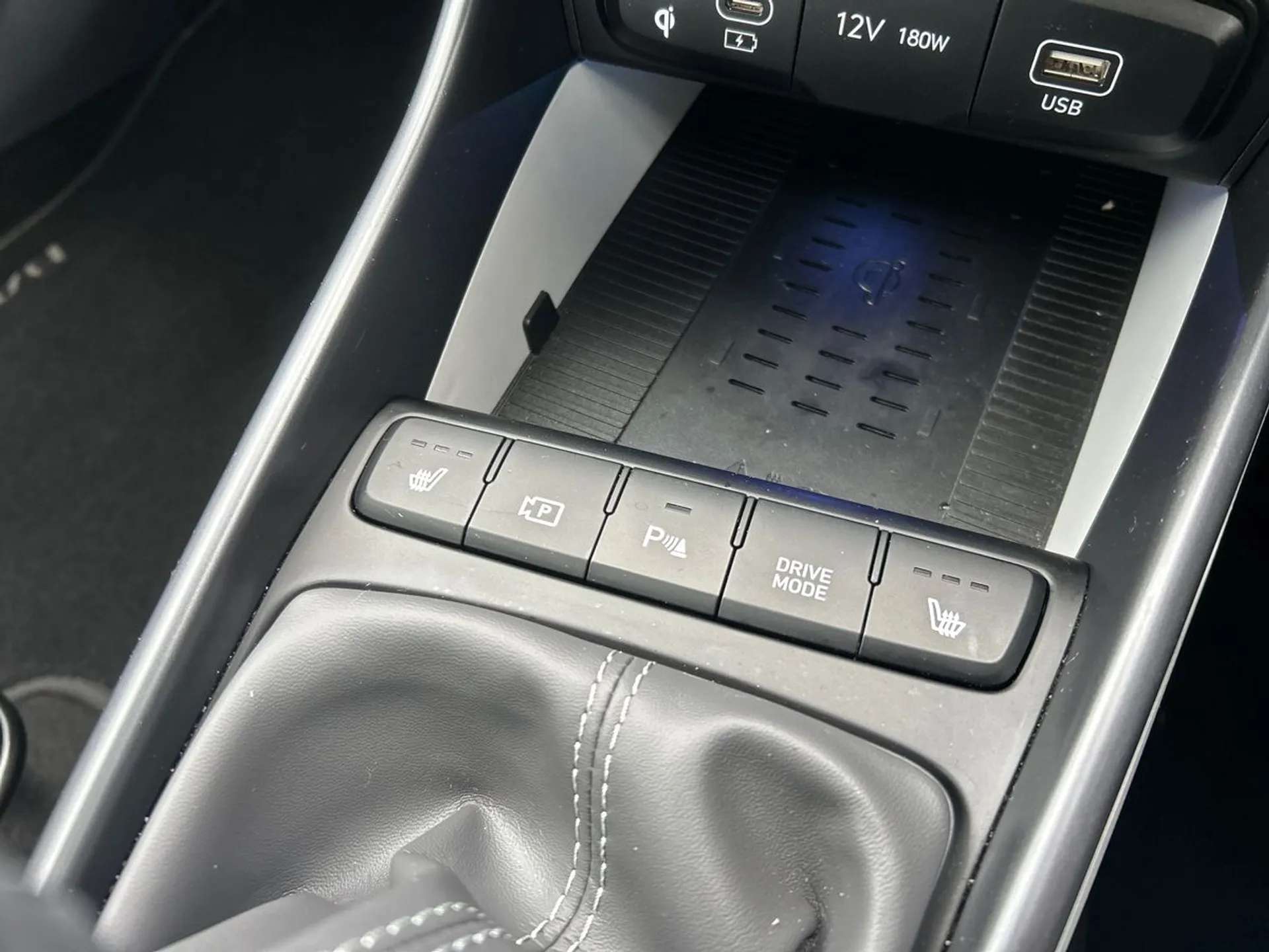 2024 HYUNDAI BAYON 2024 HYUNDAI BAYON