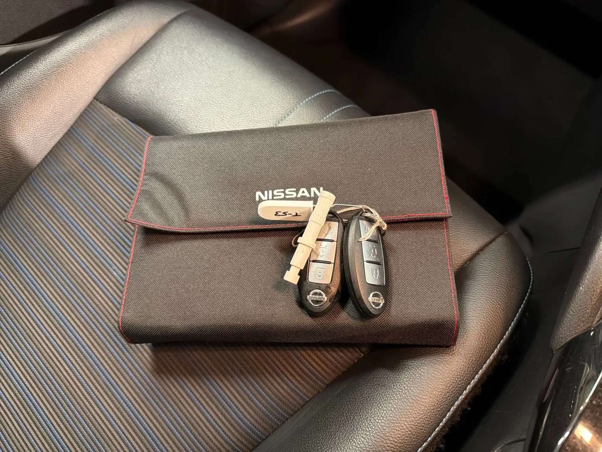 2021 NISSAN LEAF 2021 NISSAN LEAF