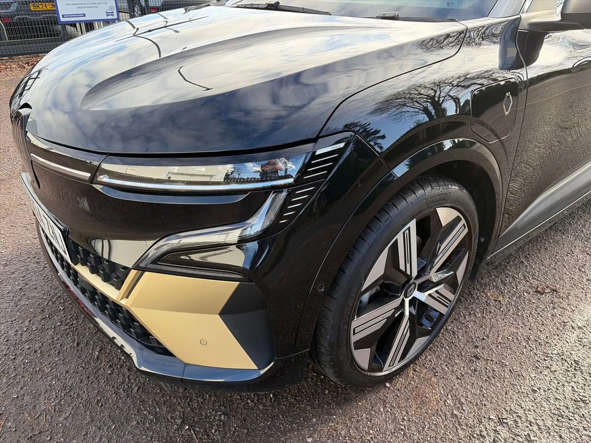 2024 RENAULT MEGANE E-TECH 2024 RENAULT MEGANE E-TECH