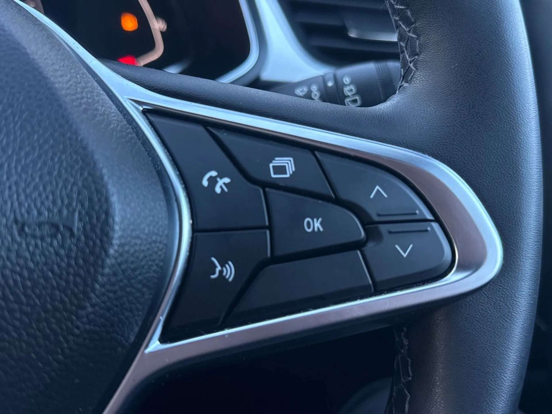 2022 RENAULT CAPTUR 2022 RENAULT CAPTUR