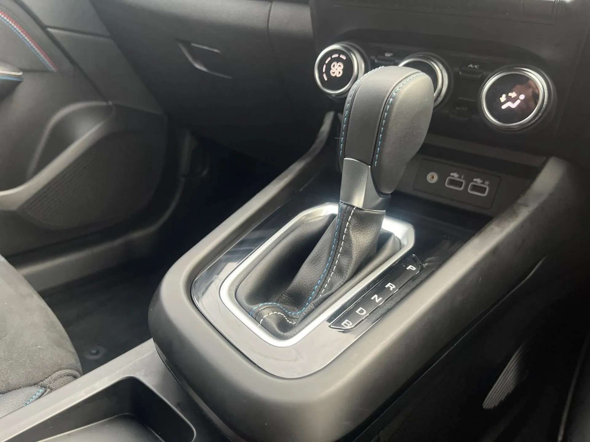 2024 RENAULT ARKANA 2024 RENAULT ARKANA