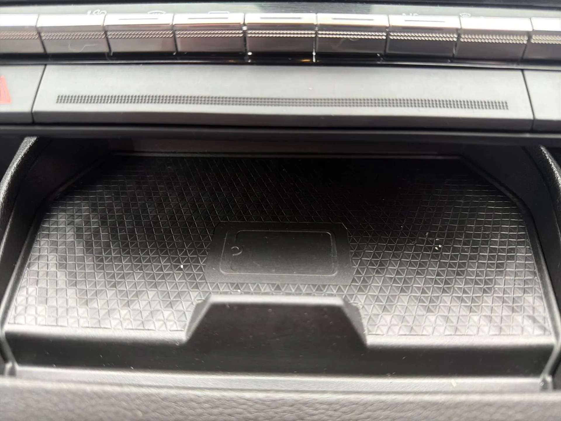 2022 RENAULT MEGANE E-TECH 2022 RENAULT MEGANE E-TECH