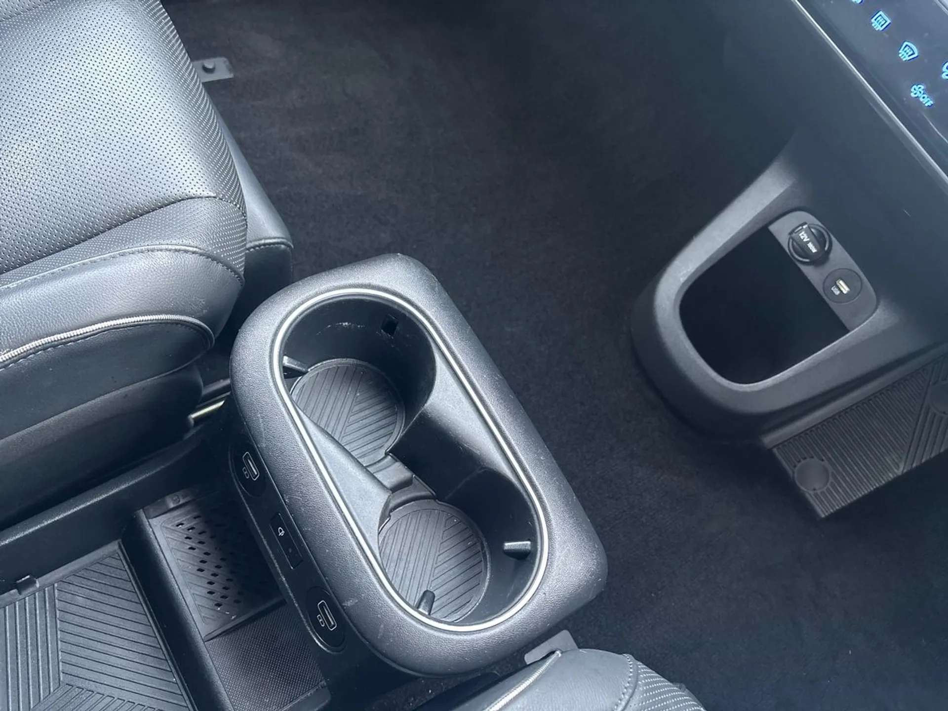 2022 HYUNDAI IONIQ 5 2022 HYUNDAI IONIQ 5