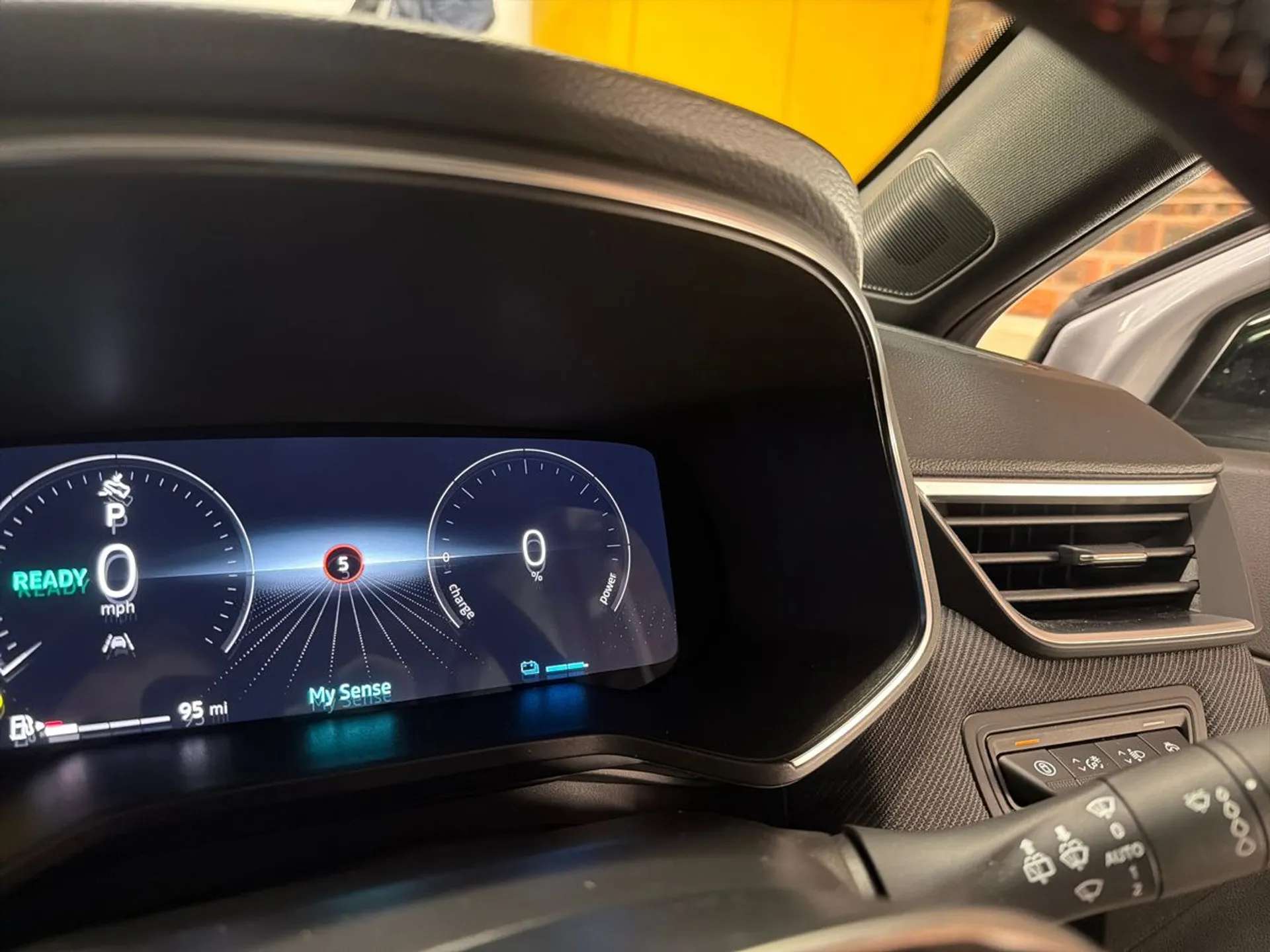 2024 RENAULT CLIO 2024 RENAULT CLIO