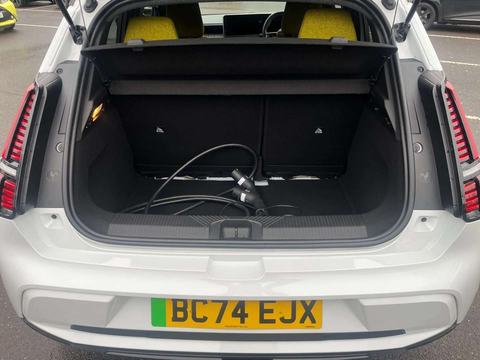 2025 RENAULT 5 2025 RENAULT 5