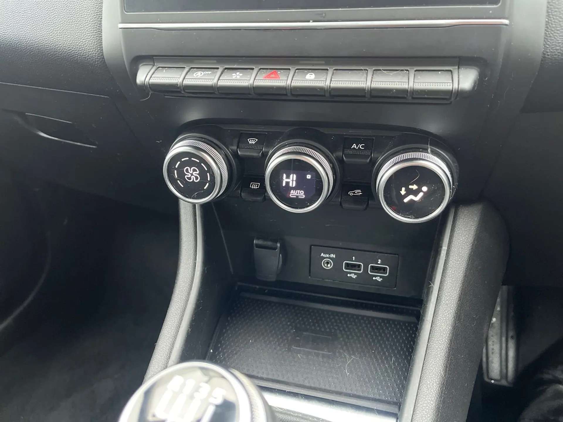 2023 RENAULT CAPTUR 2023 RENAULT CAPTUR