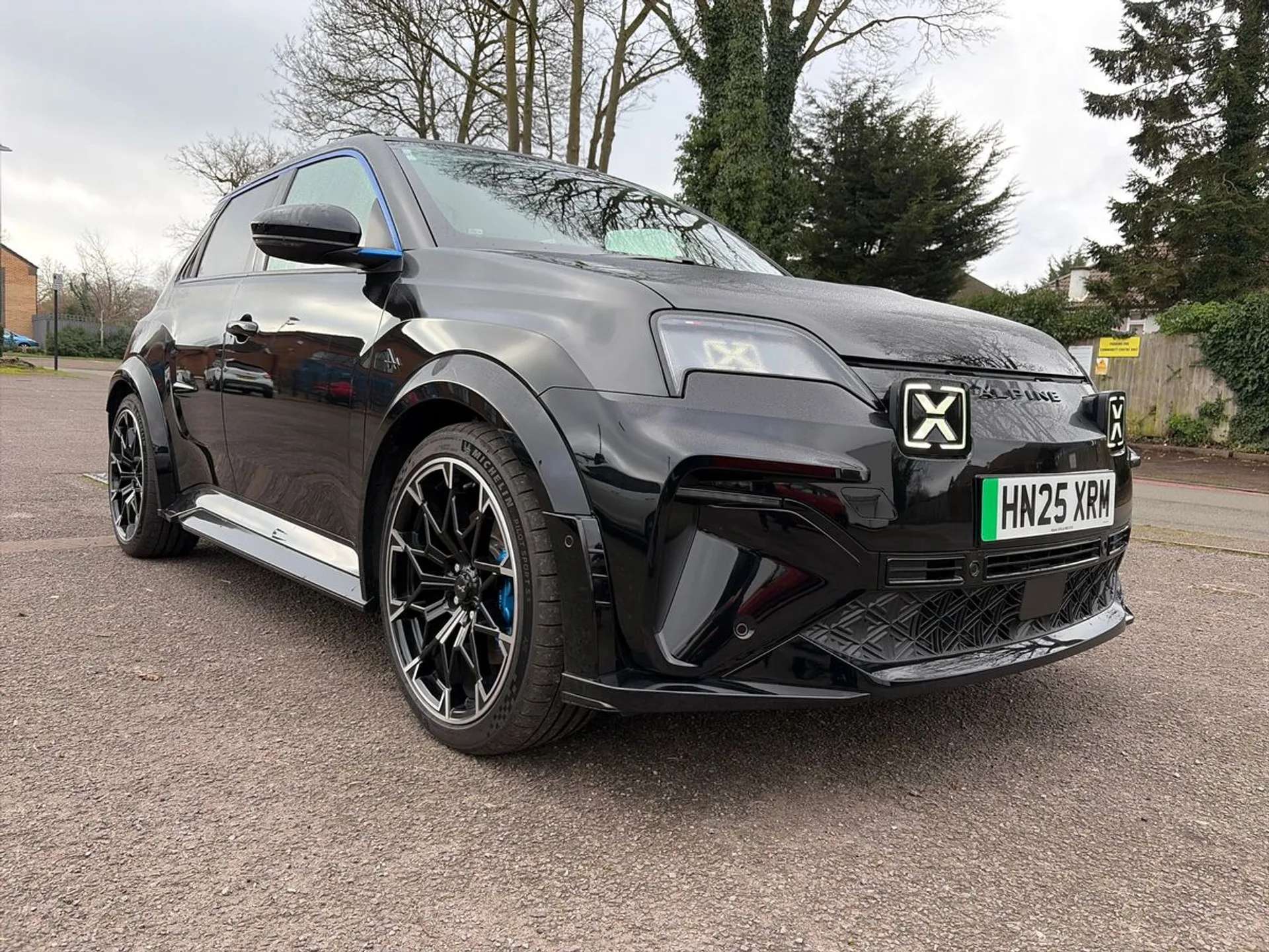 2025 ALPINE A290 2025 ALPINE A290