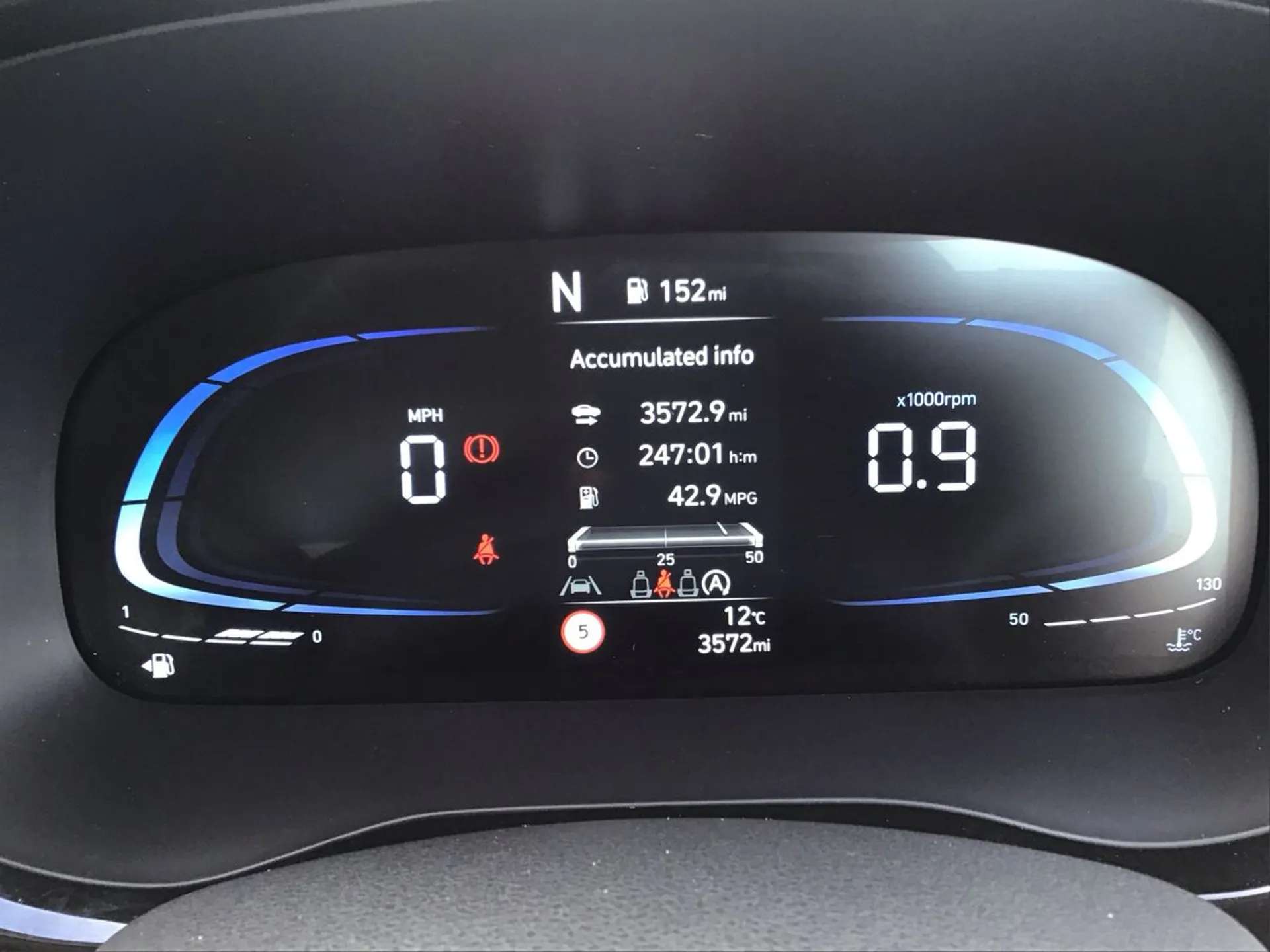 2024 HYUNDAI I10 2024 HYUNDAI I10