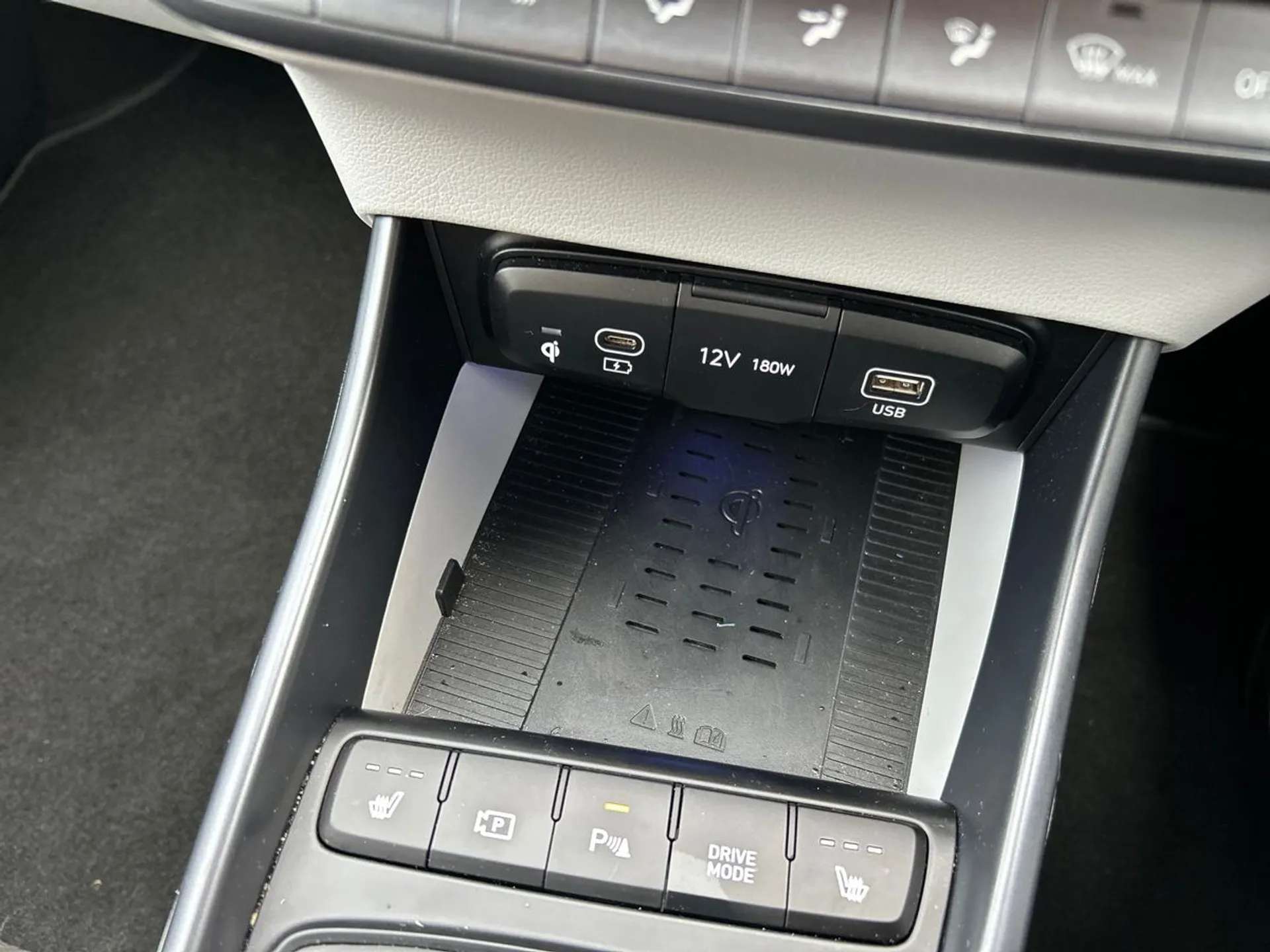 2024 HYUNDAI BAYON 2024 HYUNDAI BAYON