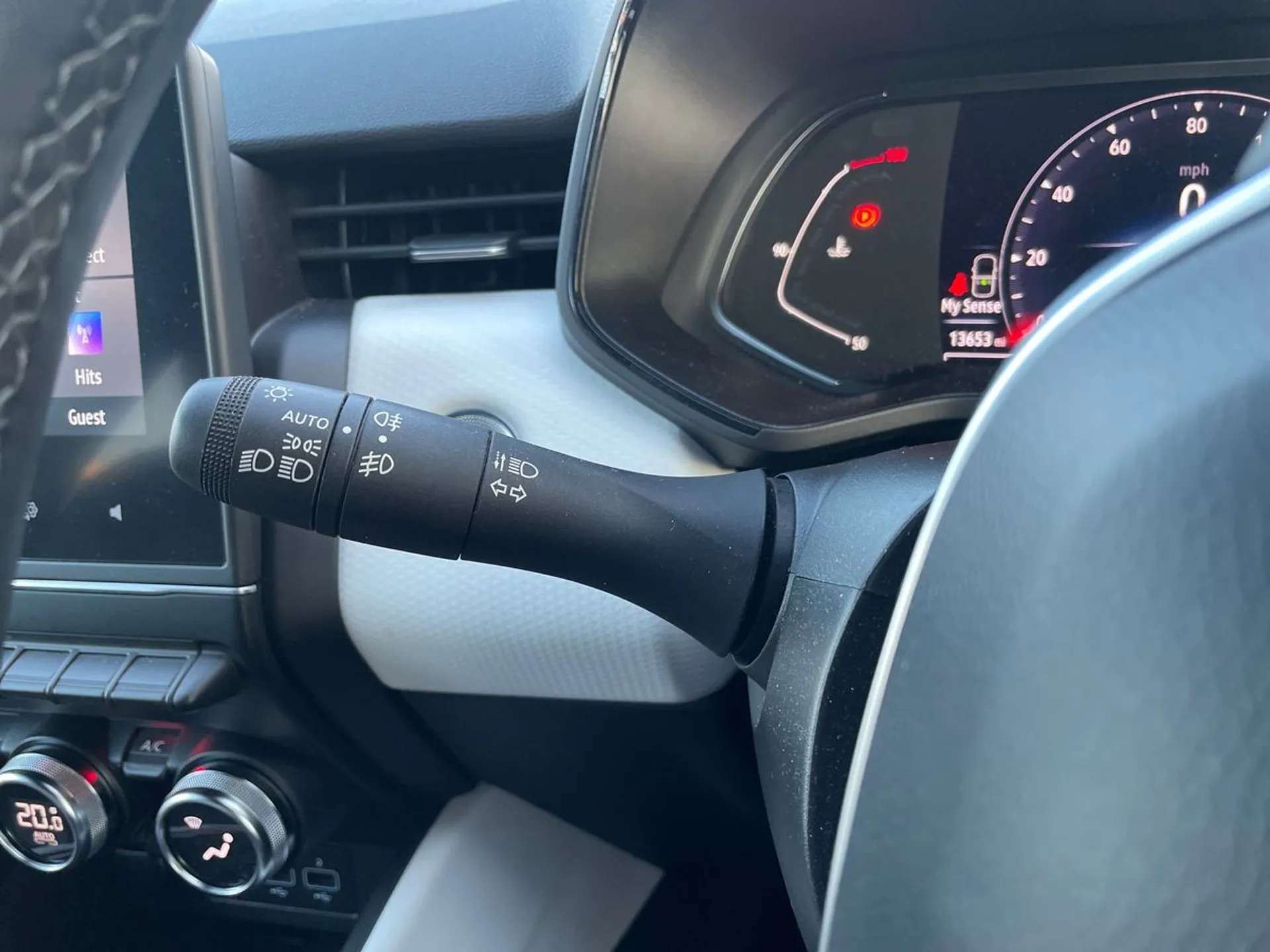 2023 RENAULT CLIO 2023 RENAULT CLIO