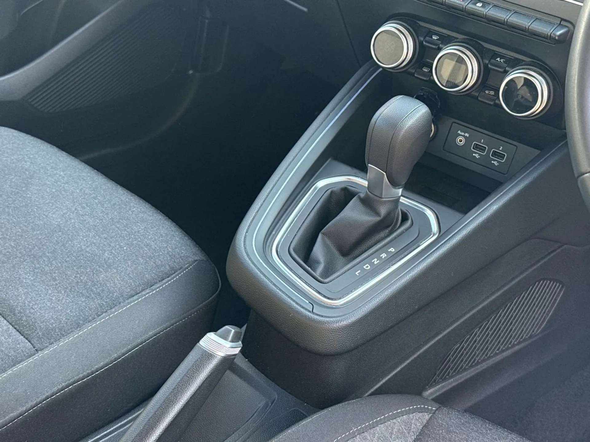 2021 RENAULT CLIO 2021 RENAULT CLIO