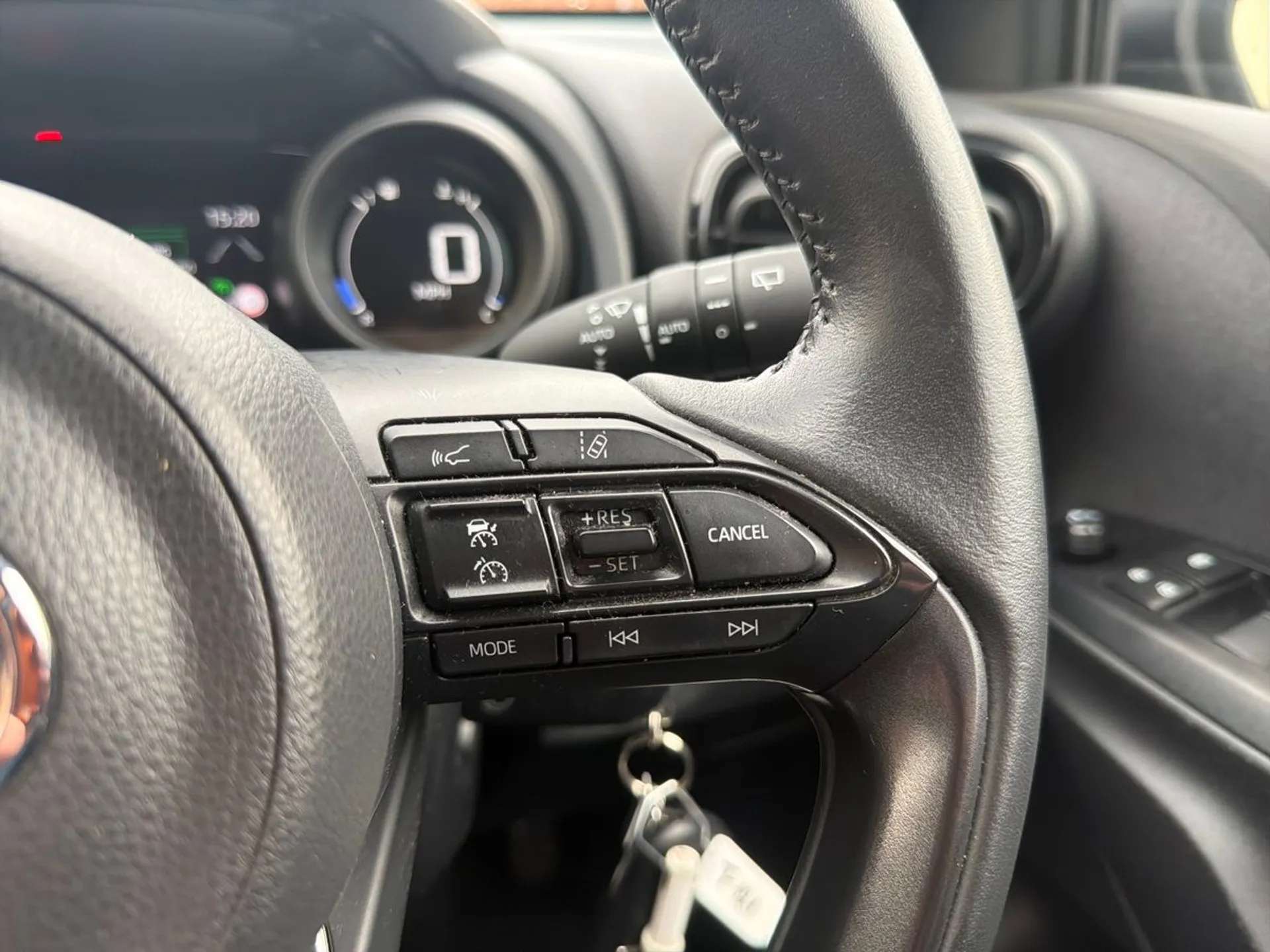 2023 TOYOTA YARIS 2023 TOYOTA YARIS