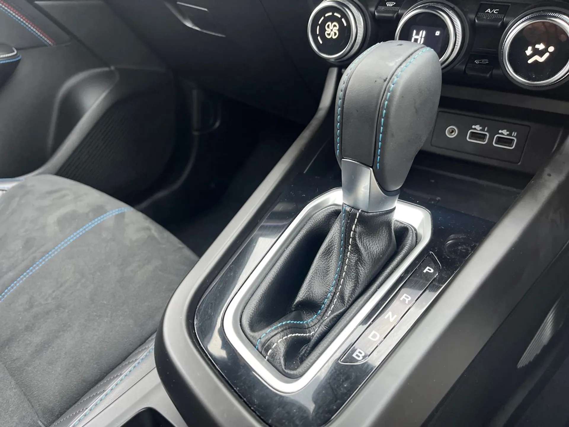 2024 RENAULT ARKANA 2024 RENAULT ARKANA