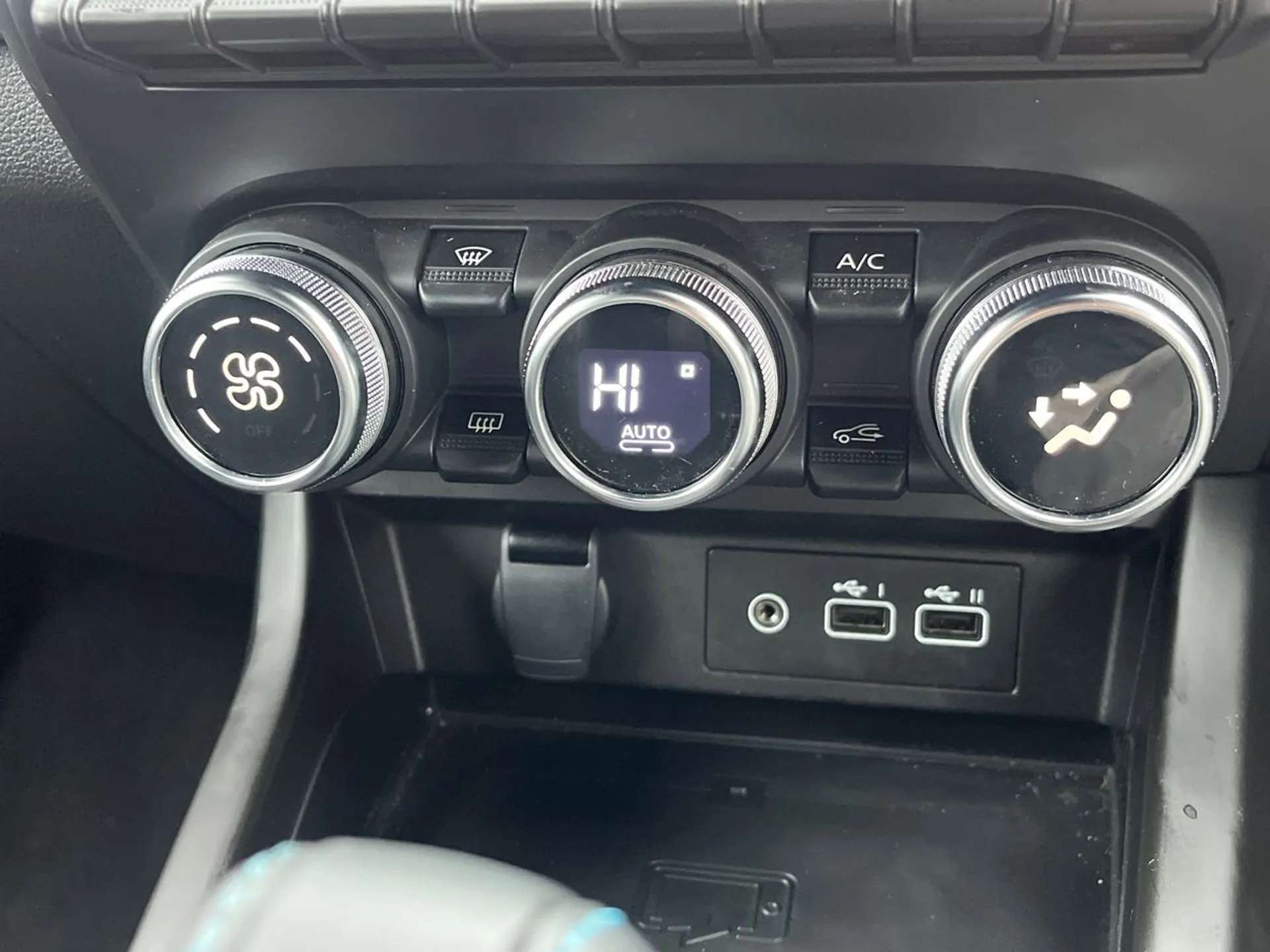 2024 RENAULT ARKANA 2024 RENAULT ARKANA