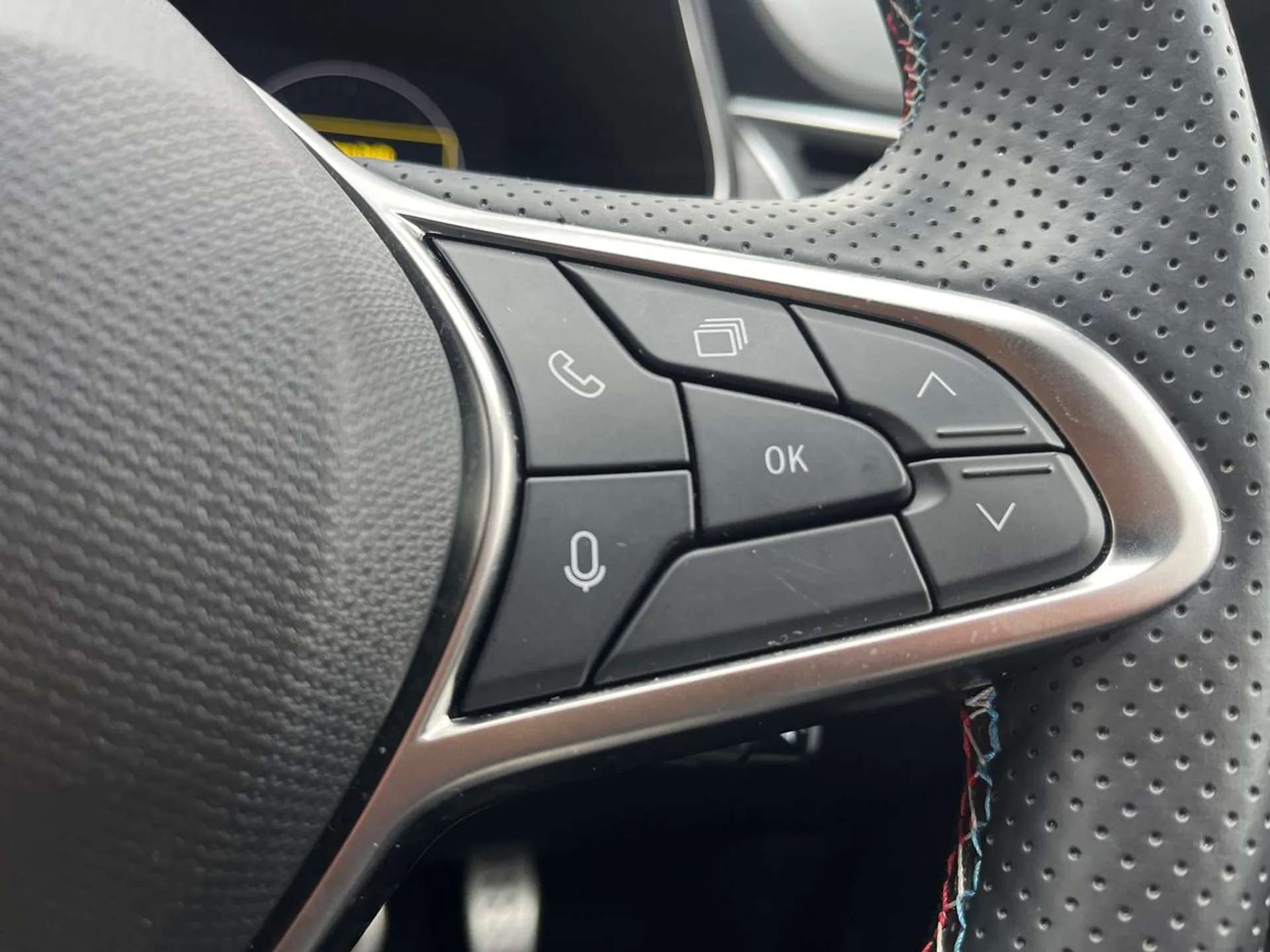 2024 RENAULT ARKANA 2024 RENAULT ARKANA