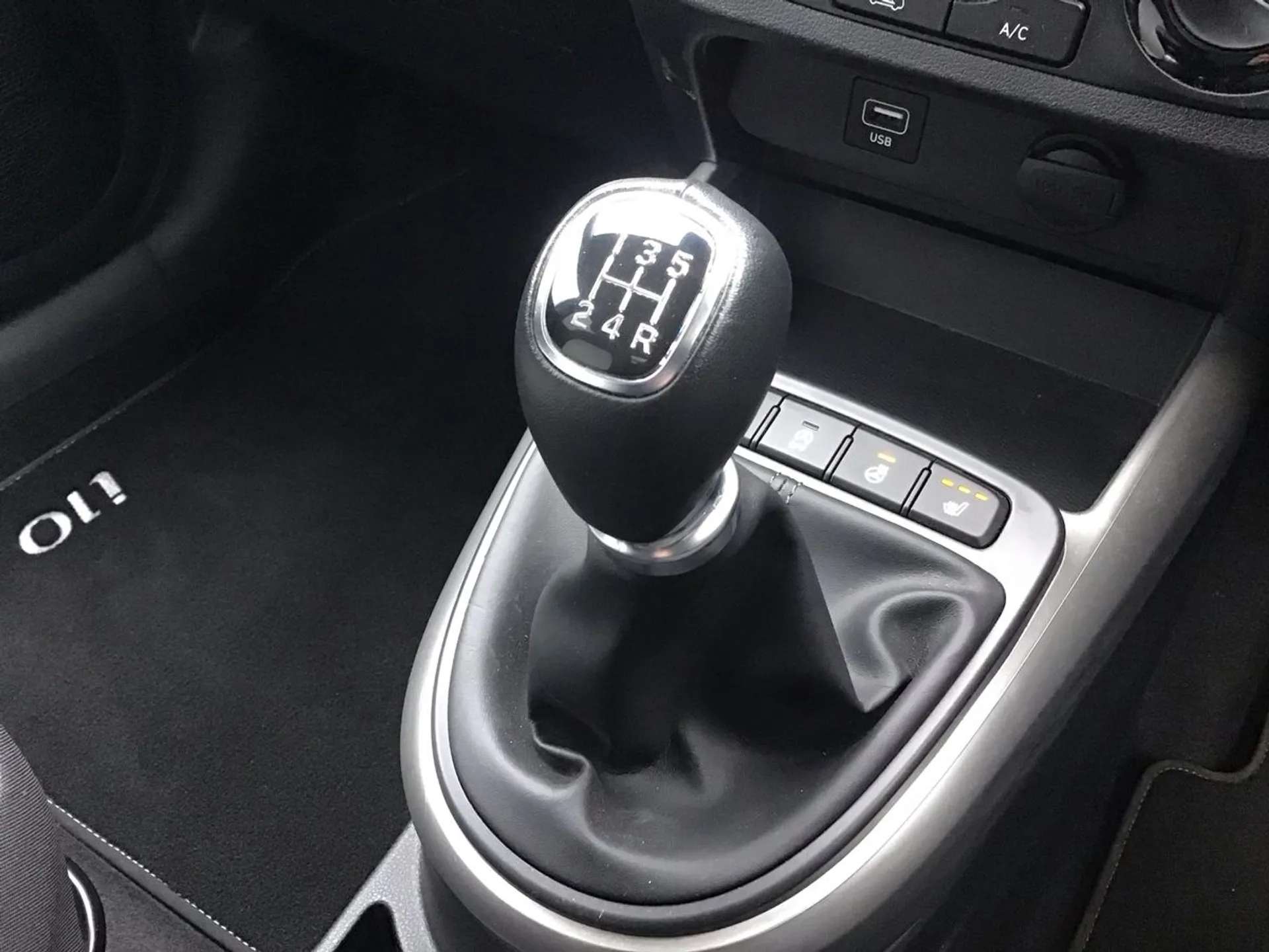 2021 HYUNDAI I10 2021 HYUNDAI I10