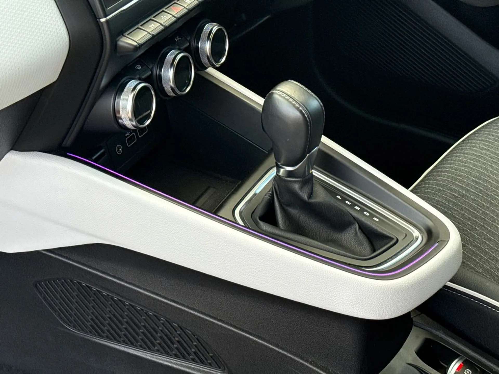 2023 RENAULT CLIO 2023 RENAULT CLIO