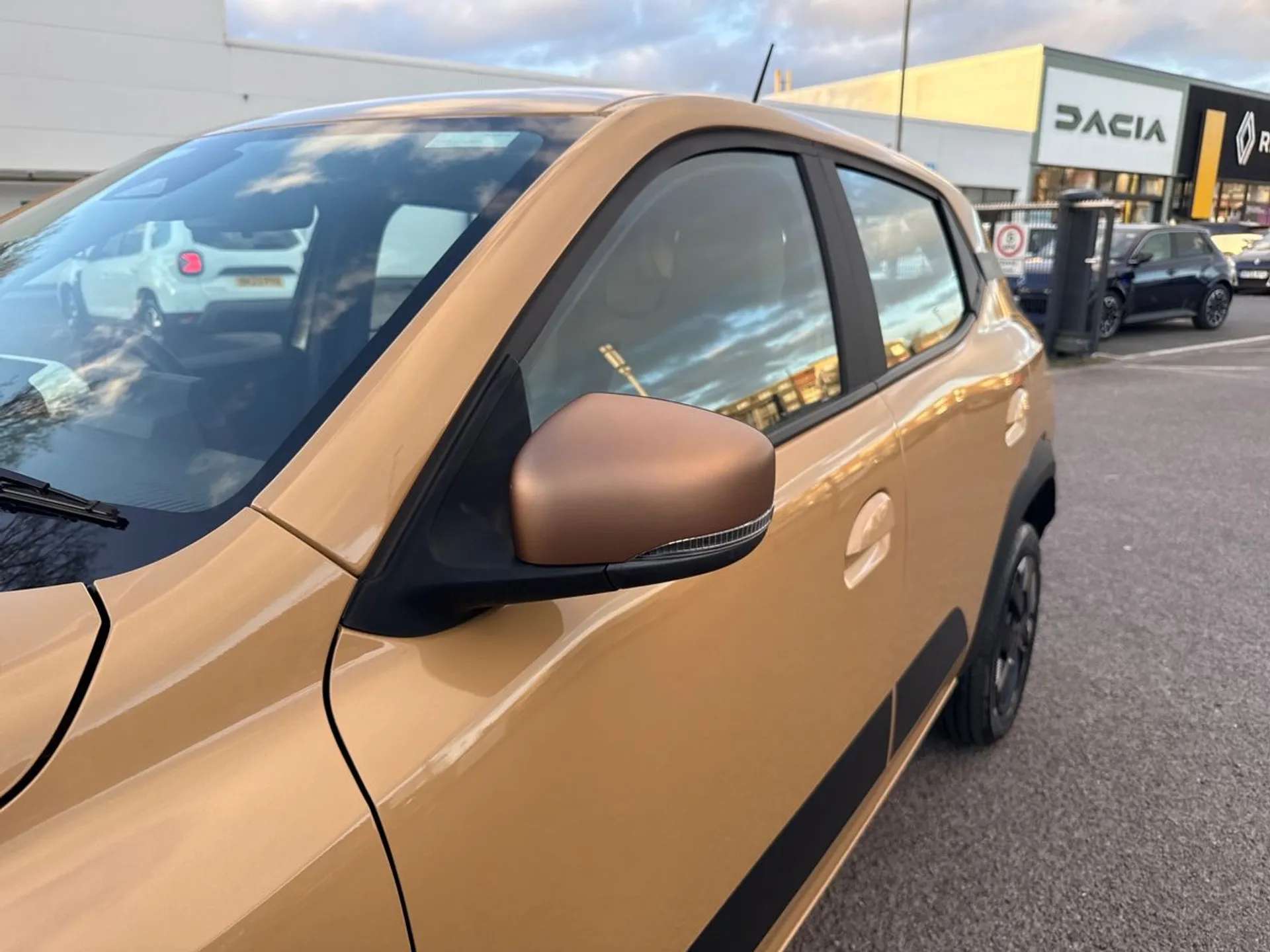 2024 DACIA SPRING 2024 DACIA SPRING