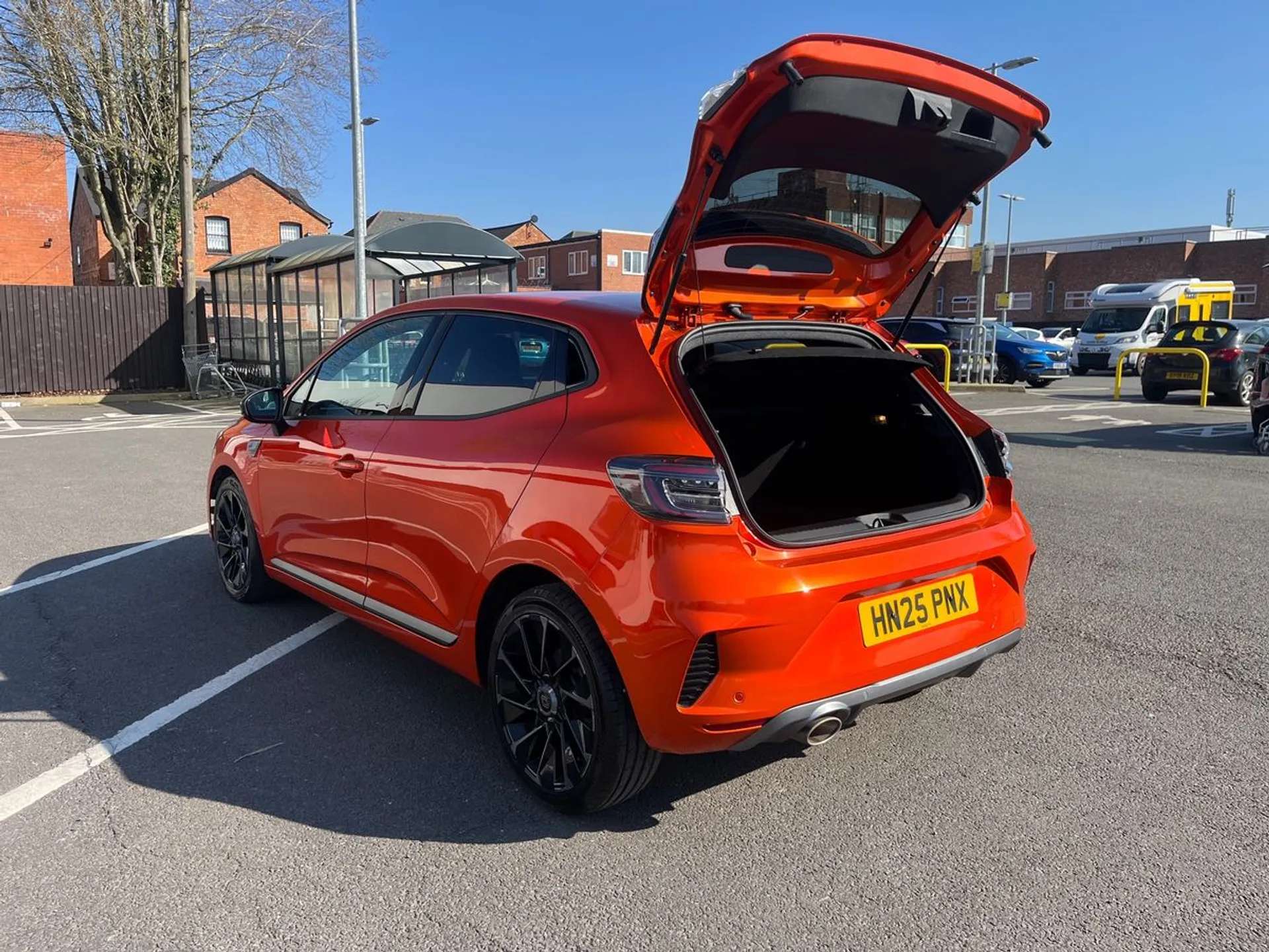 2025 RENAULT CLIO 2025 RENAULT CLIO