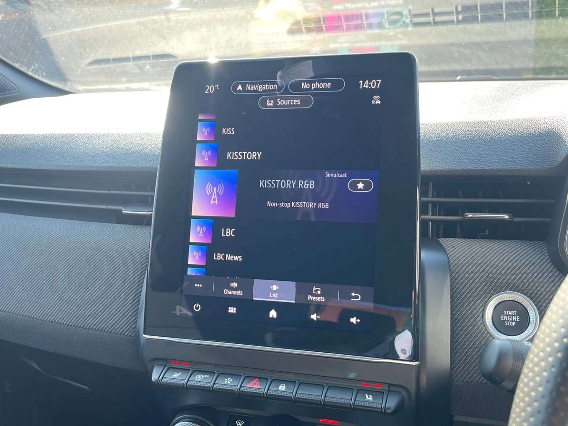 2025 RENAULT CLIO 2025 RENAULT CLIO