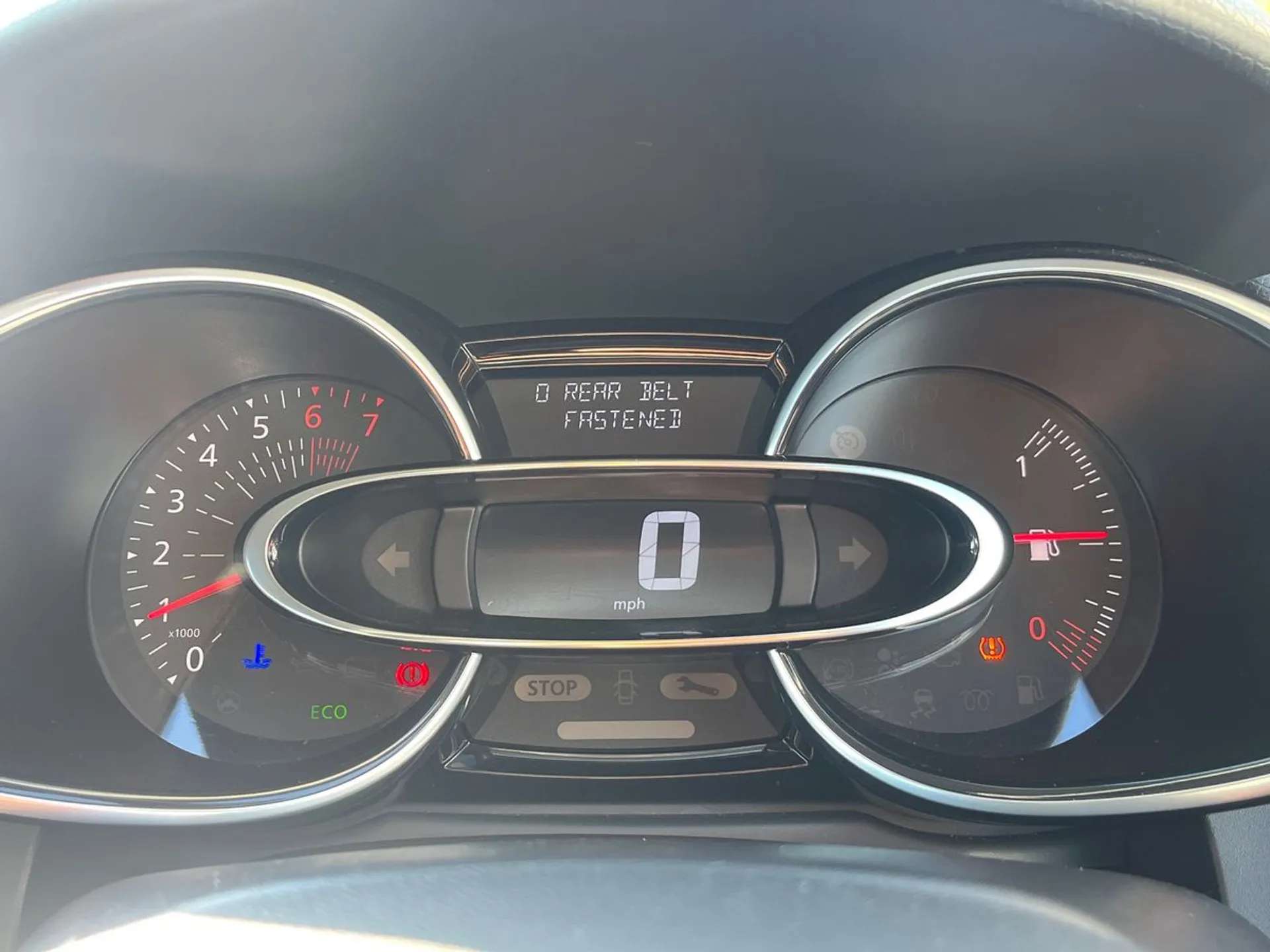 2017 RENAULT CLIO 2017 RENAULT CLIO