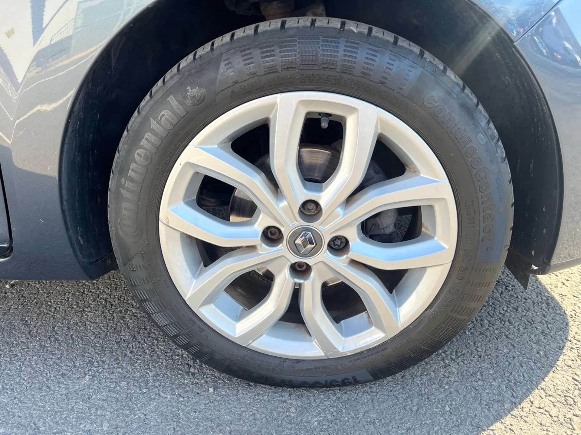 2017 RENAULT CLIO 2017 RENAULT CLIO