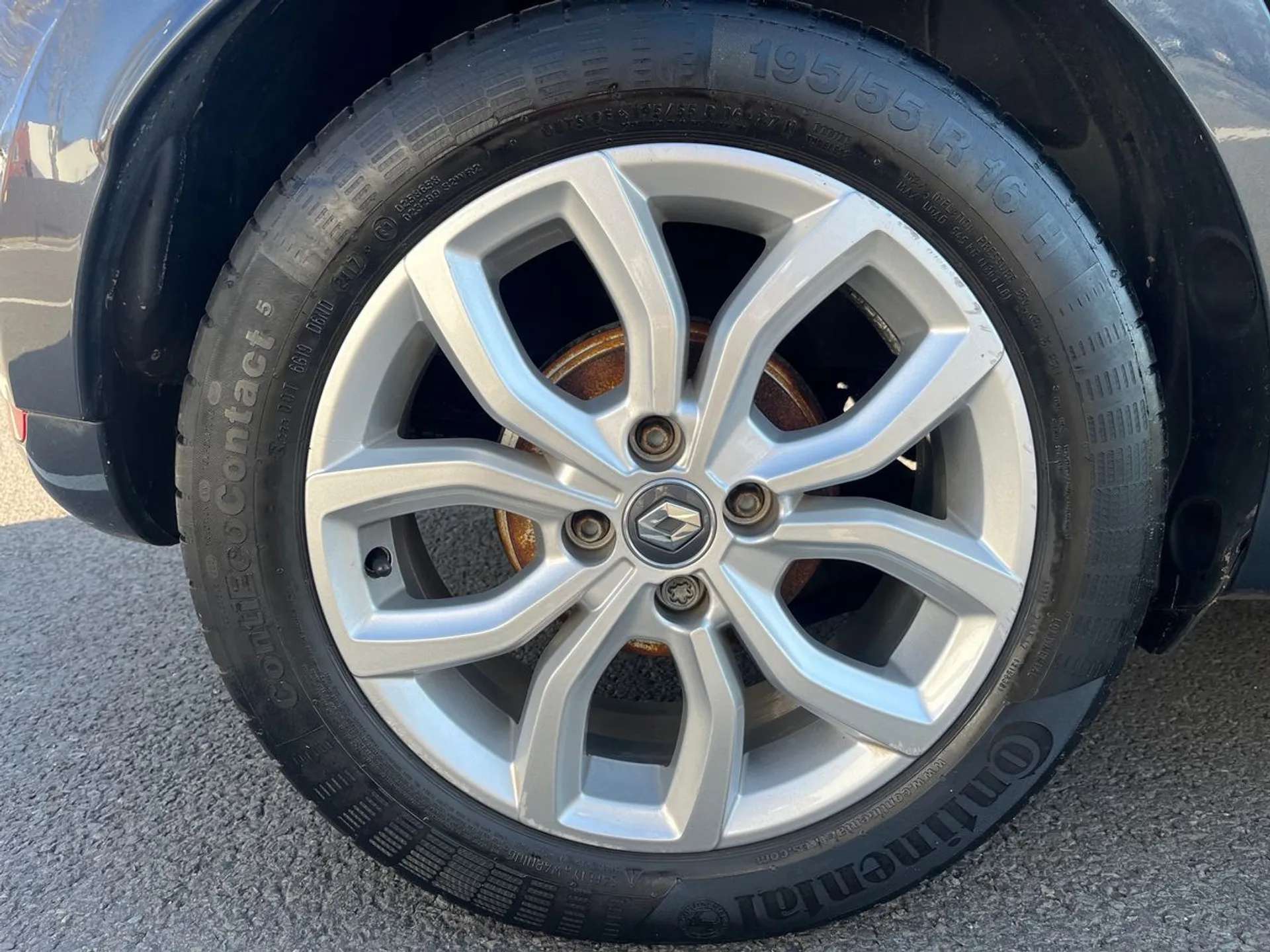 2017 RENAULT CLIO 2017 RENAULT CLIO