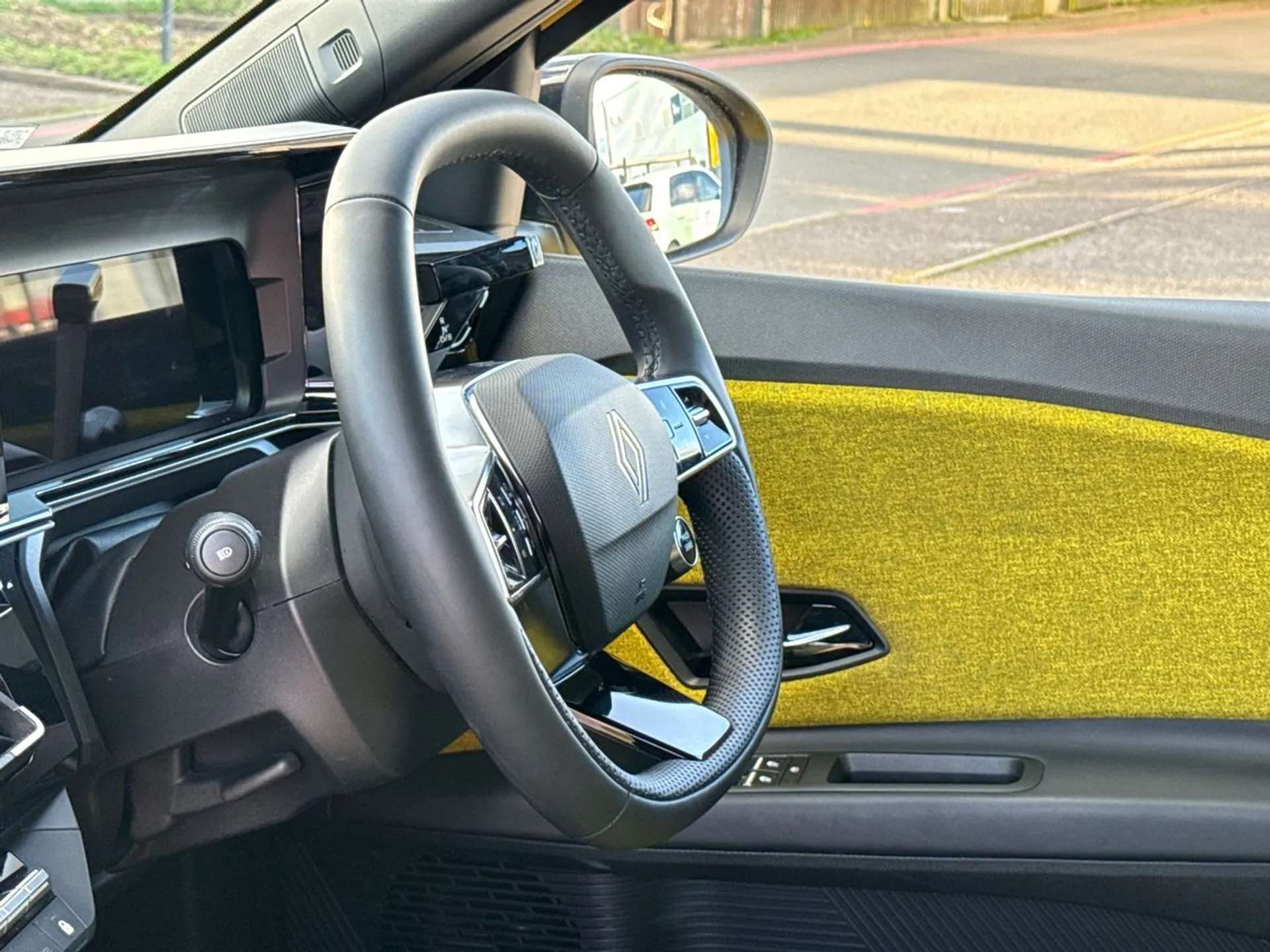 2025 RENAULT 5 2025 RENAULT 5