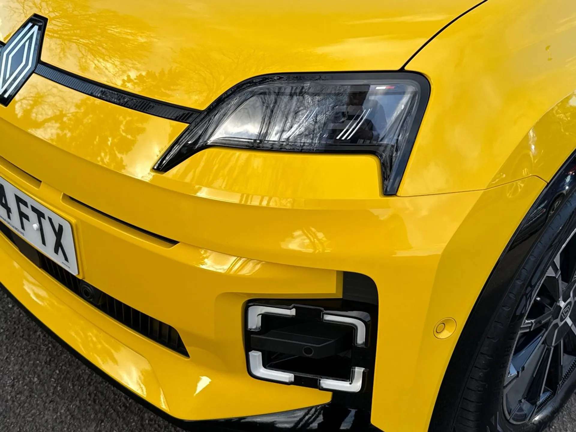 2025 RENAULT 5 2025 RENAULT 5