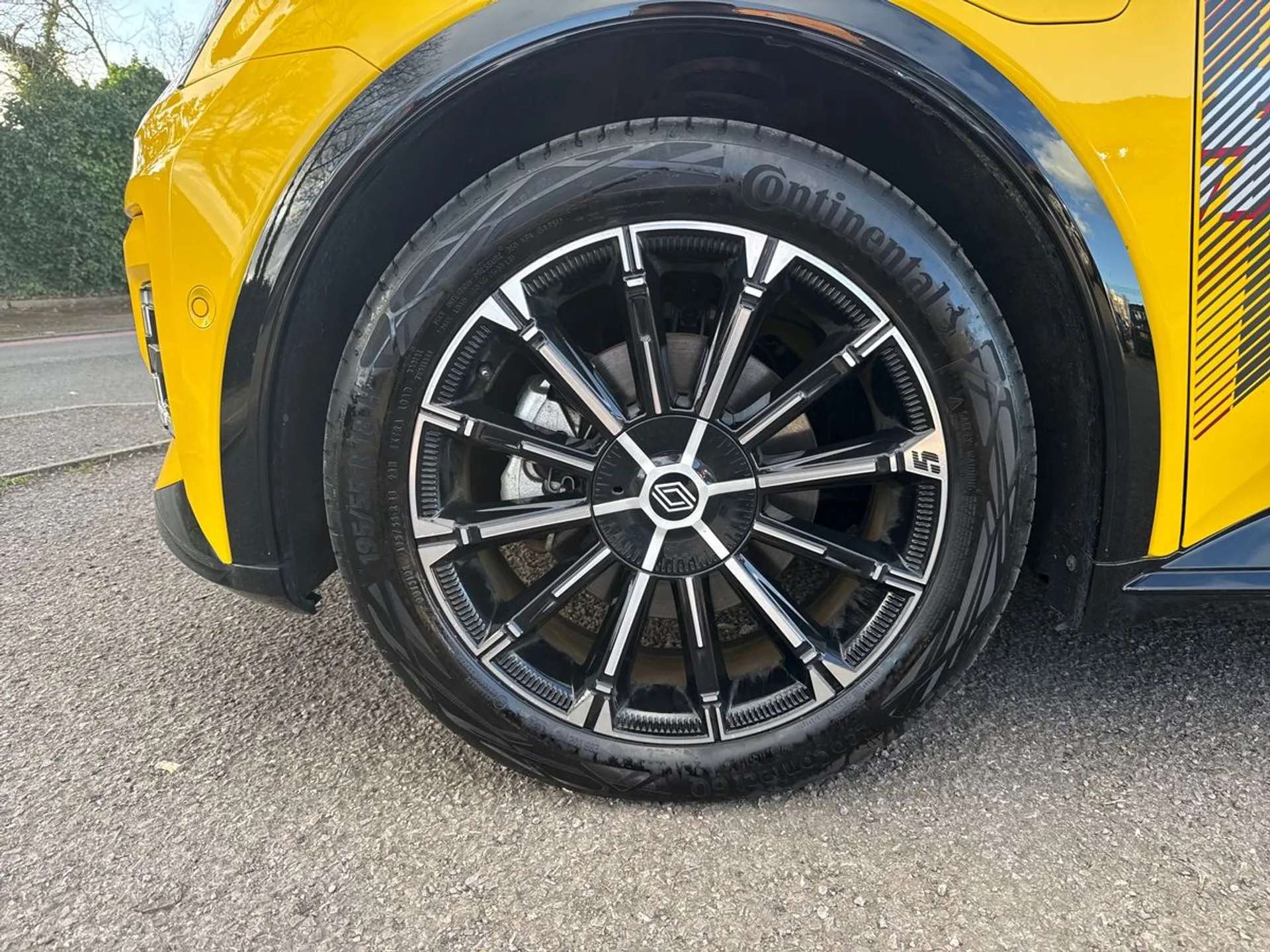 2025 RENAULT 5 2025 RENAULT 5