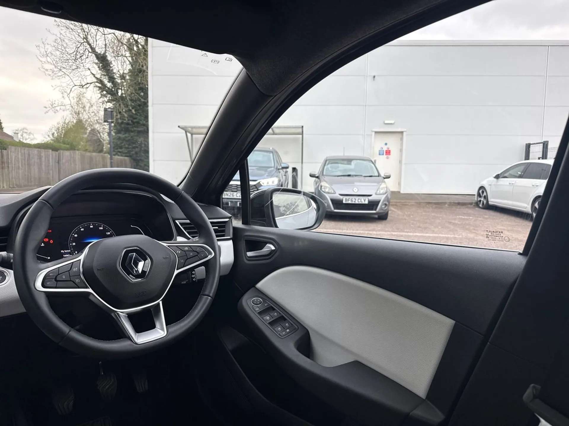 2022 RENAULT CLIO 2022 RENAULT CLIO